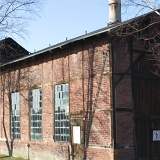 Blick auf den Lokschuppen von schräg