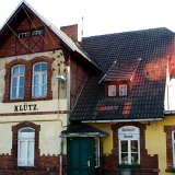Der Bahnhof von der Bahnsteigseite aus gesehen