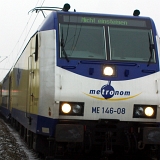 <font size="2.5"> Auf Höhe Winsen kamen dann die Schaffner (heißt das so bei einer Privatbahn?) und zwar von beiden Seiten... <br />Im Winsener Bahnhof standen wir ca. 5 Minuten, ein IC(E?) überholt, dann ging es weiter. Nervend sind diese Tonfolgen, die vor einer Ansage abgespielt sind. Echt nervend.<br /><br />
