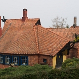 <font size="2">Das Kaffeehaus Winuwuk ist die dritte Seite des Gebäudes.