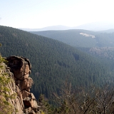 <font size="2">Weit geht der Blick - immer nur Berge.
